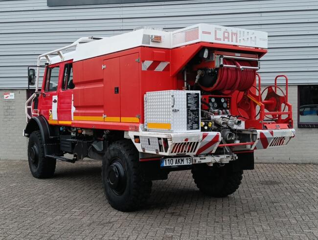 Unimog U 5000 Mercedes Benz -4x4 - (type 437.4) 4000 ltr -Lier, Winch -Feuerwehr Doppelkabine,Uberrollkafig - Camiva TT 4853